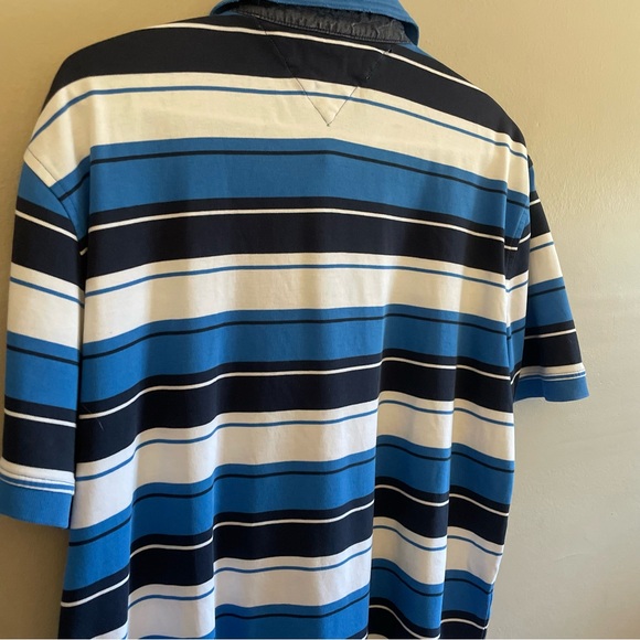 Vintage Tommy Hilfiger Men's Polo with Blue & White Stripes - Picture 12 of 14
